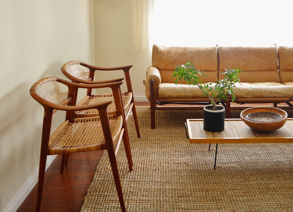 5 Reasons Why You Should Buy Vintage Furniture